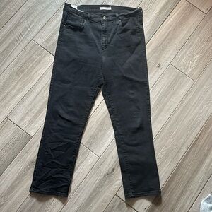 LEVI’s 724 High-Rise Straight Crop Jeans